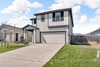 306 Cold Spg Lp in Bastrop, TX - Building Photo - Building Photo