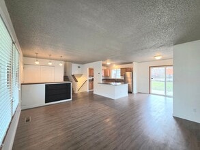 108 S Houston Ave in East Wenatchee, WA - Building Photo - Building Photo