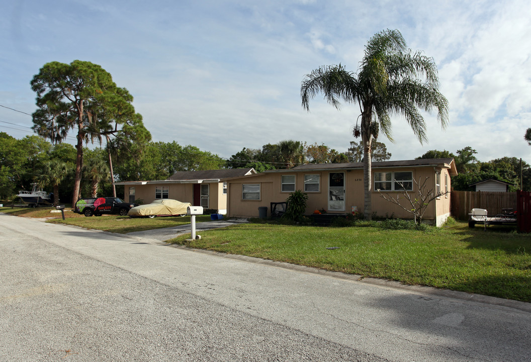 6440 64th Ave N in Pinellas Park, FL - Building Photo