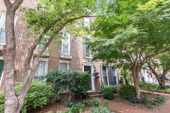 property at 1425 Corcoran St NW