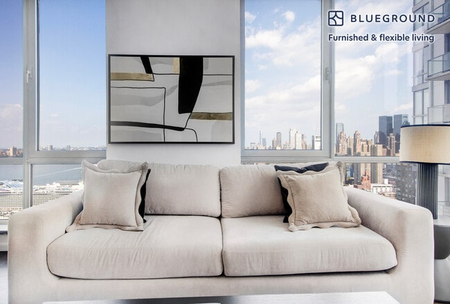 635 W 42nd St, Unit SI FL36-ID1924 in New York, NY - Building Photo - Building Photo