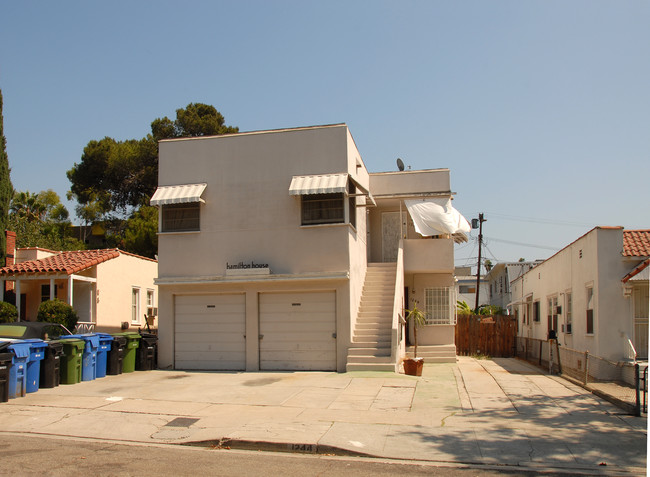 1242 N Sycamore Ave in Los Angeles, CA - Foto de edificio - Building Photo