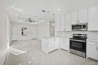 2100 Cassandra St in Mission, TX - Building Photo - Building Photo