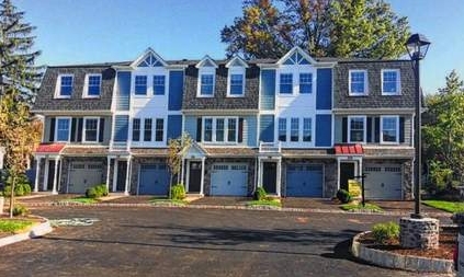 The Hamlet at Cranford in Cranford, NJ - Foto de edificio