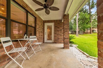 1841 Rollingwood Dr in Huntsville, TX - Building Photo - Building Photo