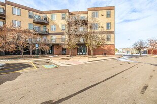 15475 E Andrews Dr in Denver, CO - Building Photo
