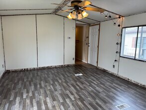 48592 Leafdale Ct in Shelby Township, MI - Building Photo - Building Photo