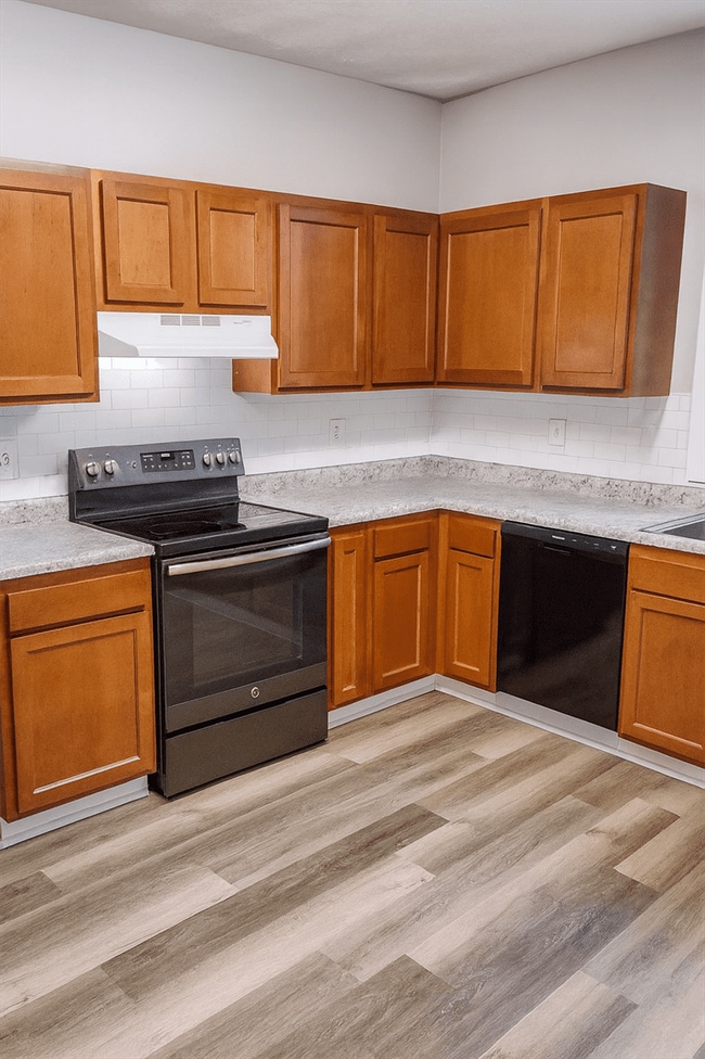 1147 Homeside Ave in Cincinnati, OH - Building Photo - Building Photo