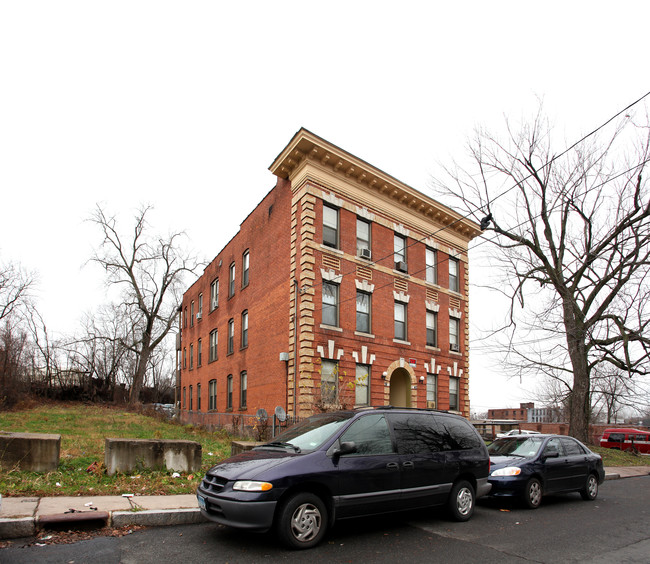 38-40 Sanford St in Hartford, CT - Building Photo - Building Photo