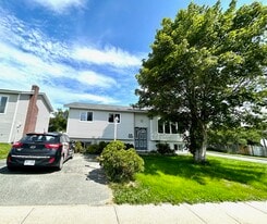 35 Jackman Dr in Mt Pearl, NL - Building Photo