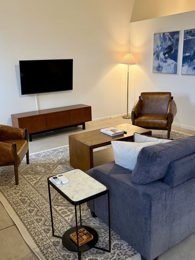 823 N 2nd St in Milwaukee, WI - Building Photo - Building Photo