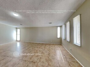 18021 N 40th Pl in Phoenix, AZ - Building Photo - Building Photo