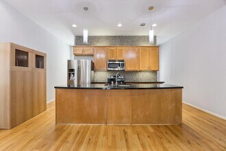 627 W 8th St in Houston, TX - Building Photo - Building Photo