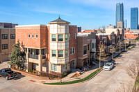 422 NE 1st St in Oklahoma City, OK - Foto de edificio - Building Photo