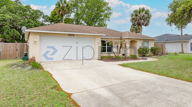 1404 Edgewater Rd in Daytona Beach, FL - Building Photo - Building Photo