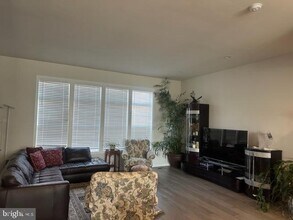 1708 Anderson Rd in McLean, VA - Building Photo - Building Photo