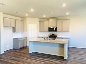 2715 Blue Abbot Dr in Fresno, TX - Building Photo - Building Photo