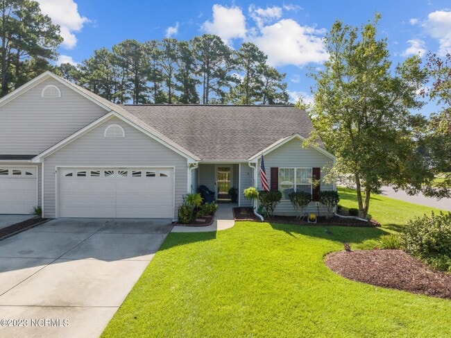 property at 102 Tiger Woods Pl