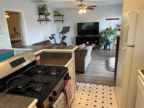 5612 Vickery Blvd in Dallas, TX - Building Photo - Building Photo