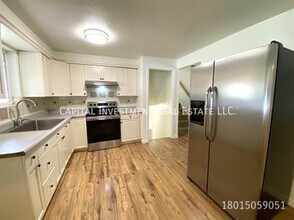 2989 Rae St in West Valley City, UT - Building Photo - Building Photo