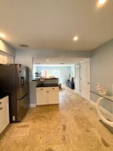 409 N Cypress Dr in Tequesta, FL - Building Photo - Building Photo