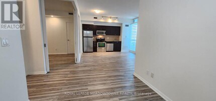 209-209 Fort York Blvd in Toronto, ON - Building Photo - Building Photo