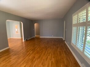 3829 NE 95th St in Seattle, WA - Building Photo - Building Photo