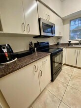 640 Cypress Club Way in Pompano Beach, FL - Building Photo - Building Photo