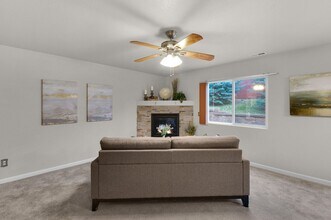 6107 Kingdom View in Colorado Springs, CO - Building Photo - Building Photo