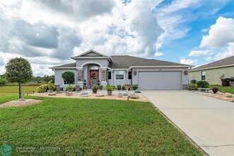 2633 Sunset Cir in Lake Wales, FL - Building Photo - Building Photo