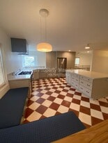 373 Sierra Dr in Ventura, CA - Building Photo