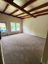 114 Cabanna Ln in East Stroudsburg, PA - Building Photo - Building Photo