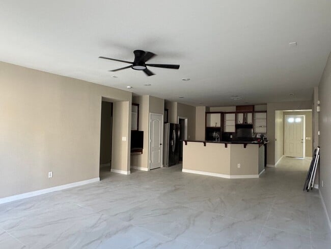 2420 Mountain Rail Dr in North Las Vegas, NV - Building Photo - Building Photo