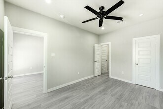 8157 Tate St in Houston, TX - Building Photo - Building Photo