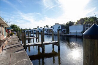 2836 Arbutus St in Naples, FL - Building Photo - Building Photo