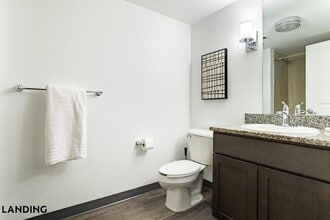 50 Morgan St N, Unit 1102 in Hartford, CT - Foto de edificio - Building Photo