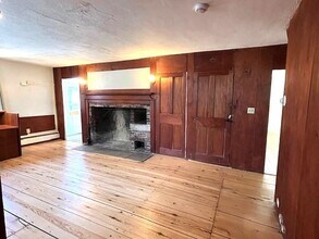 26 Western Ave in Henniker, NH - Building Photo - Building Photo