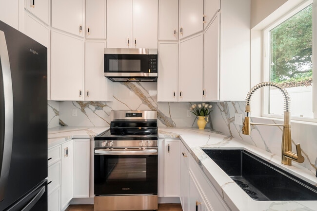 property at 716 Portola Ave