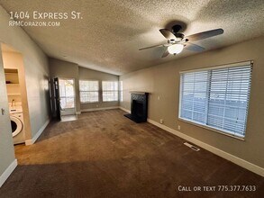 1404 Express St in Sparks, NV - Building Photo - Building Photo