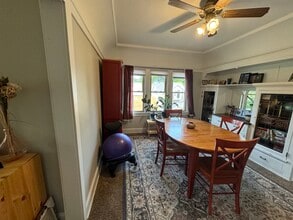 5702 W Galena St, Unit 2 in Milwaukee, WI - Foto de edificio - Building Photo