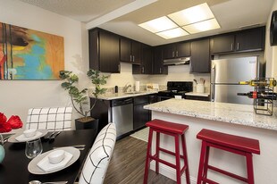 Meridian Terrace in Sacramento, CA - Building Photo