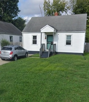 4610 Picadilly Ave in Louisville, KY - Building Photo