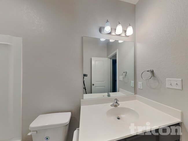 125 Buttercup Bnd in New Braunfels, TX - Building Photo - Building Photo