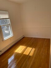 150 Webster Ave, Unit 1 in Cambridge, MA - Foto de edificio - Building Photo