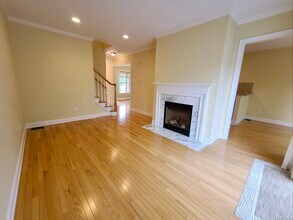 113 Bradford Walk in Farmington, CT - Building Photo - Building Photo