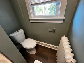 222 Lewis Ave, Unit 2nd Floor in Lansdowne, PA - Building Photo - Building Photo