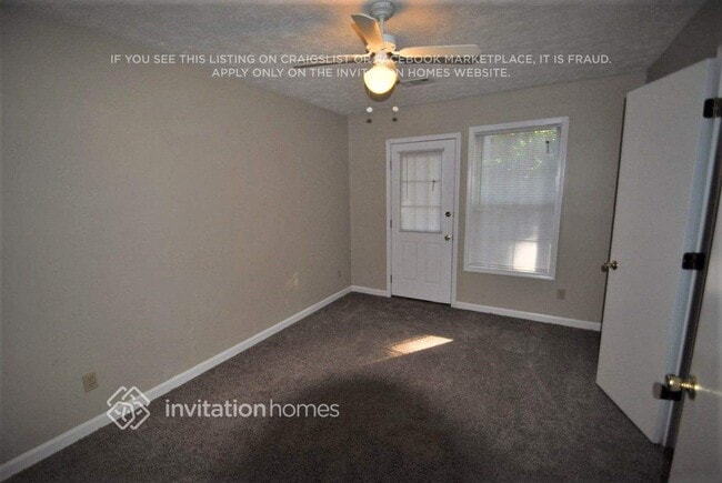 1210 Opal Cir in Lawrenceville, GA - Foto de edificio - Building Photo