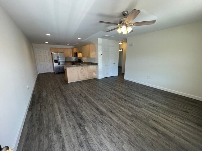 4013 Eugene Dr in Denver, NC - Building Photo - Building Photo