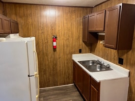 3950 Bradford Ct in Winston-Salem, NC - Building Photo