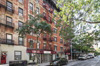 304-308 E 62nd St in New York, NY - Building Photo - Building Photo